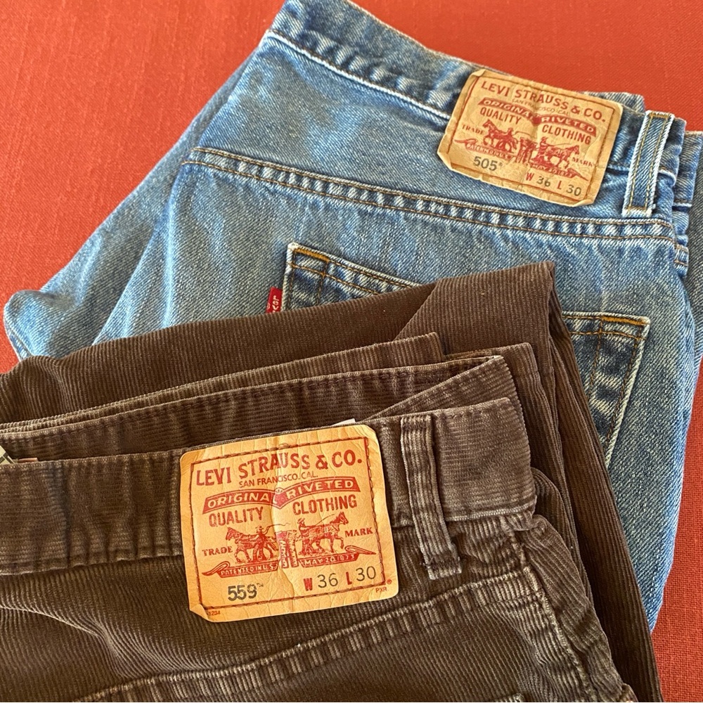 2 Pairs of Levi’s 505 Blue Jeans & 559 Brown Corduroy Jeans W36 L30